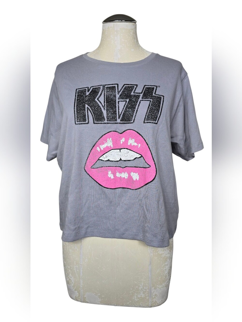 Kiss Gray Pink Graphic Cropped T Shirt Short Sleeves Band Tee 2XL